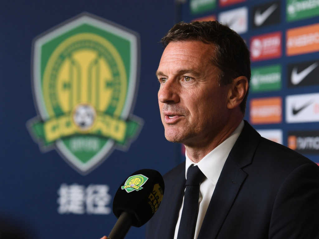 在战术上进 在战术上进